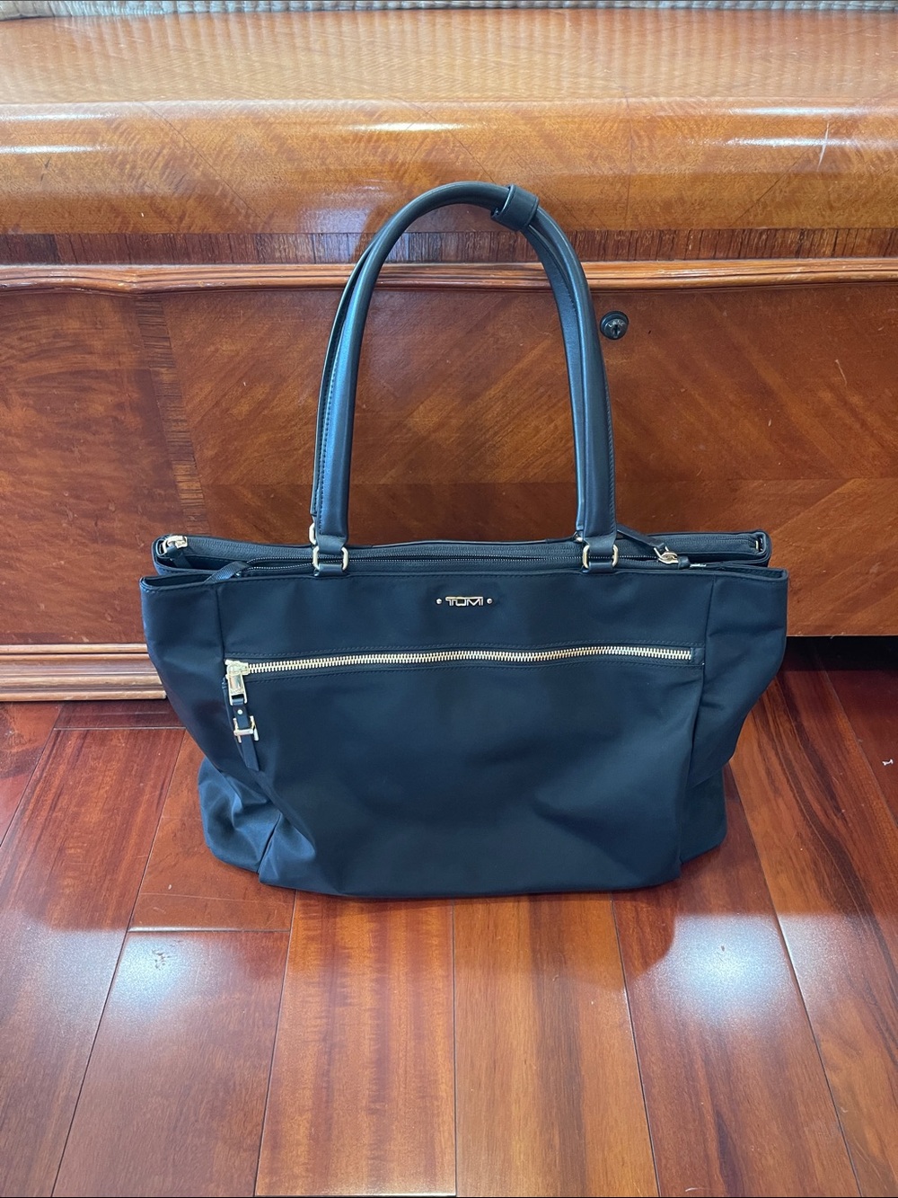 Tumi Voyager Black Nylon Tote Bag with Leather Handles
